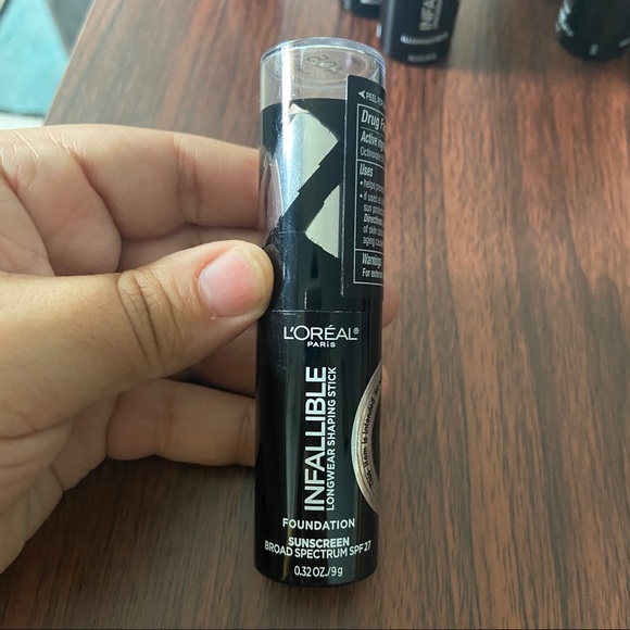 Loreal Infallible #404 Foundation Stick with SPF 27 new - Picture 6 of 9